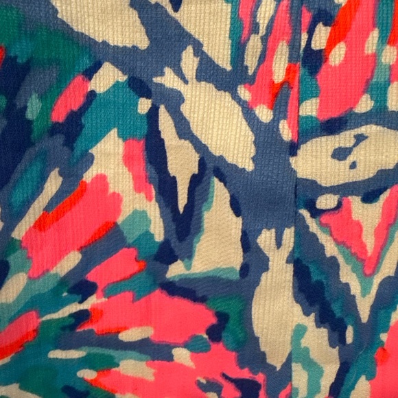 Lilly Pulitzer Pink and Blue Patterned Garment - Picture 3 of 3